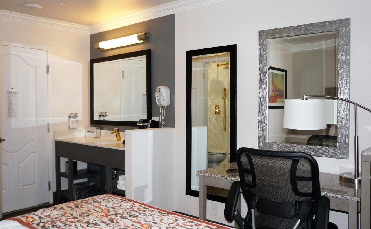 מאונטיין וויו Hotel Aria מראה חיצוני תמונה