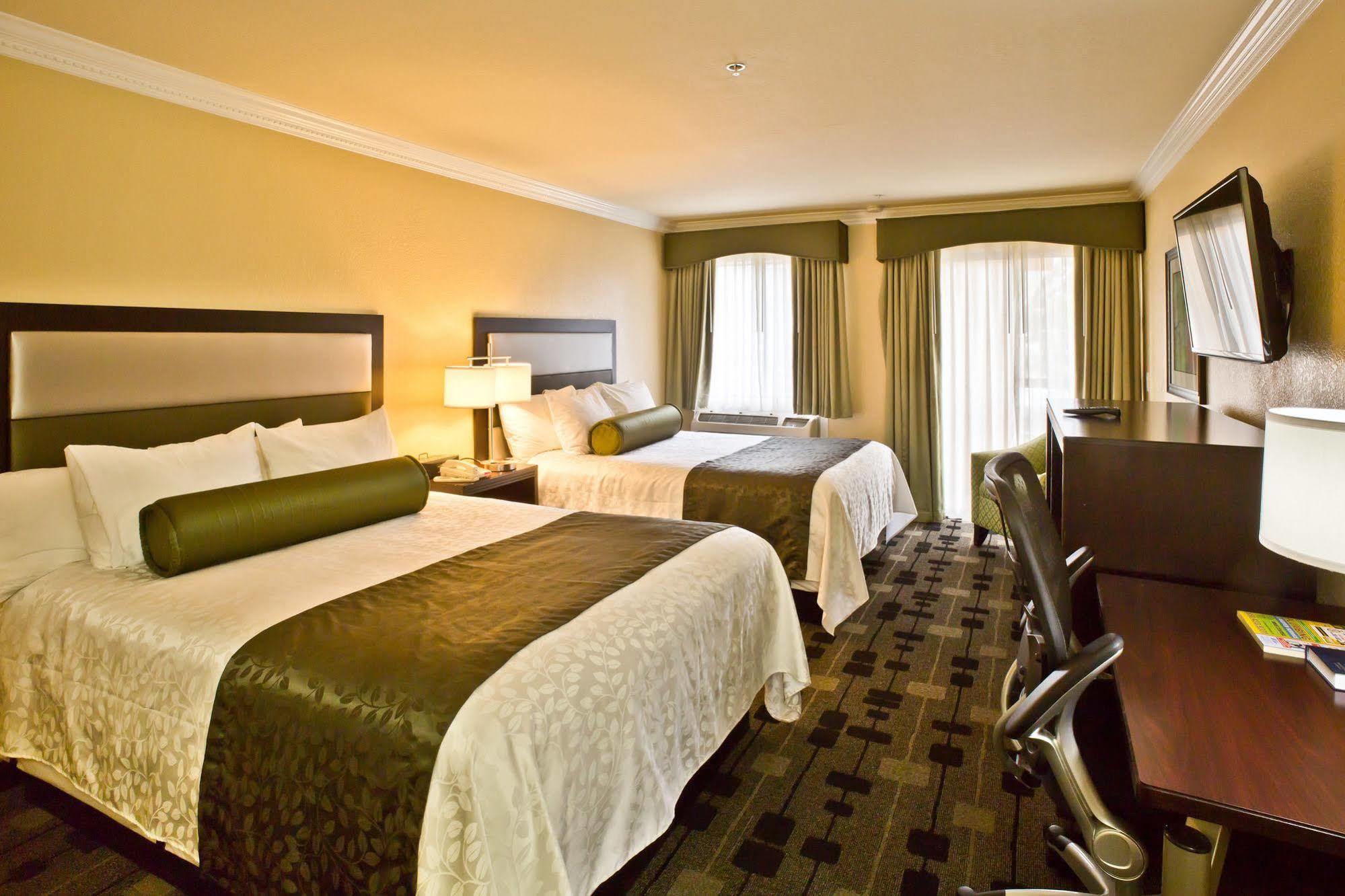 מאונטיין וויו Hotel Aria מראה חיצוני תמונה