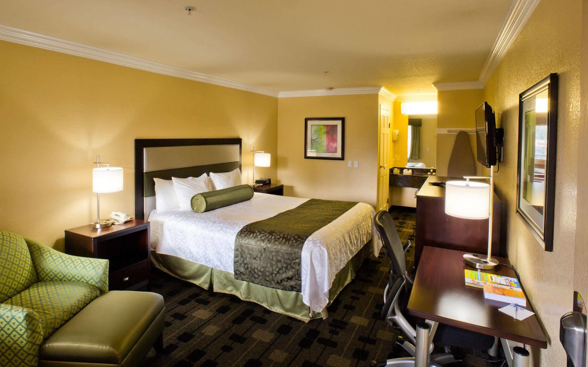 מאונטיין וויו Hotel Aria מראה חיצוני תמונה